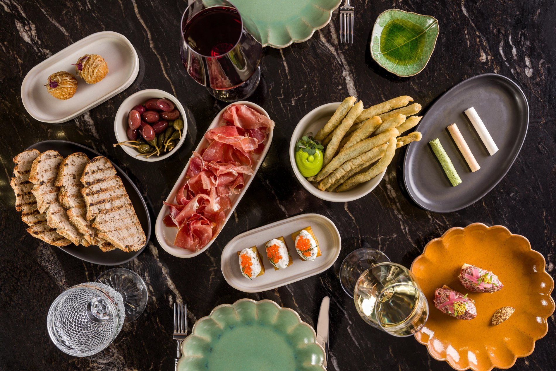 ef778b01-386e-4bae-a2b6-e7760bf16667