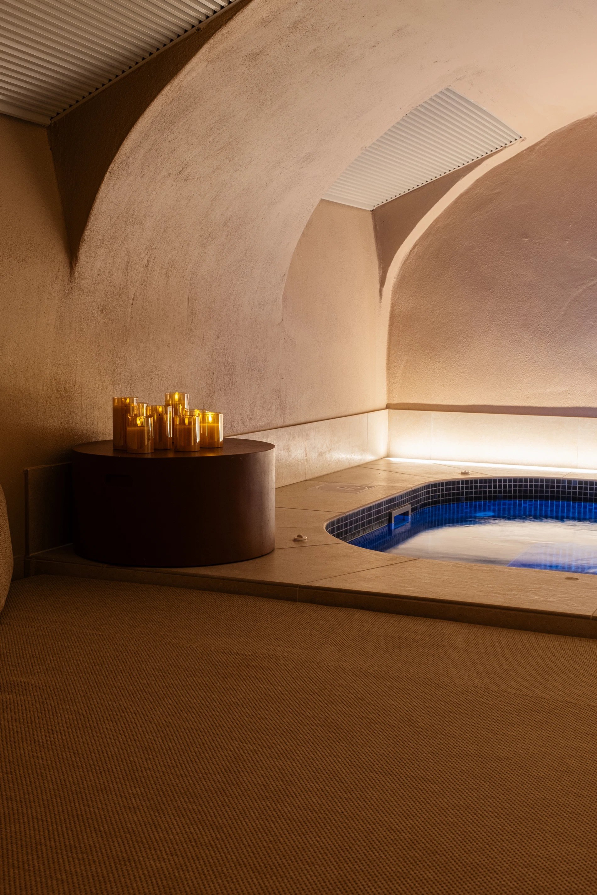 ef906dab-c7a6-4e03-be90-8a05c79de5c9