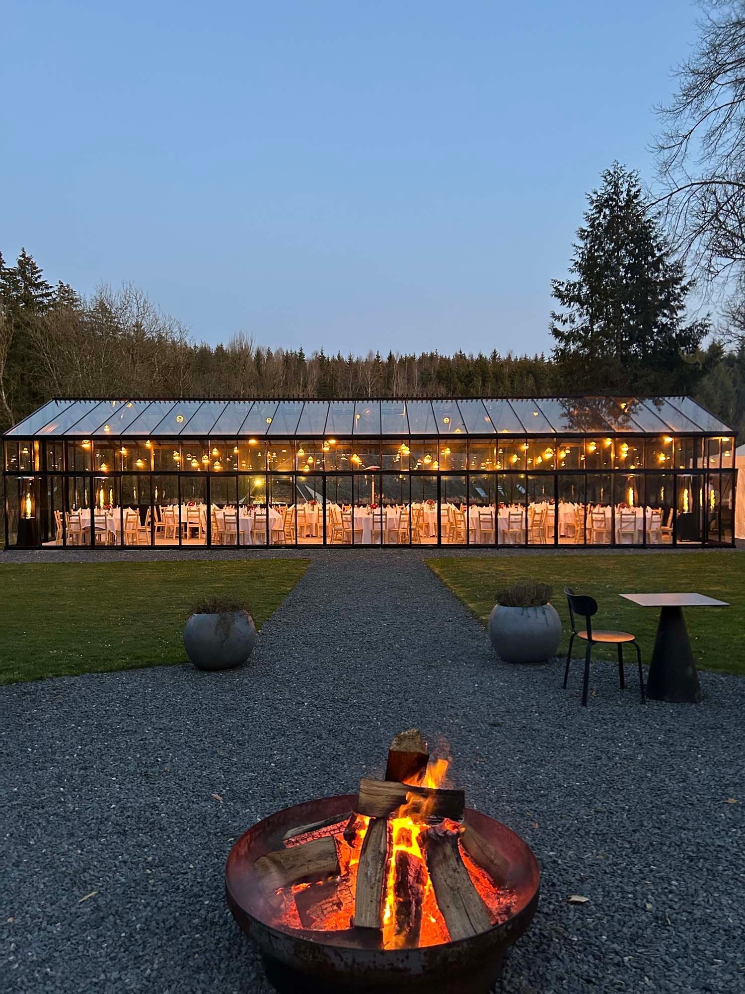 f0186d83-07d6-453c-a3dd-29136b533768