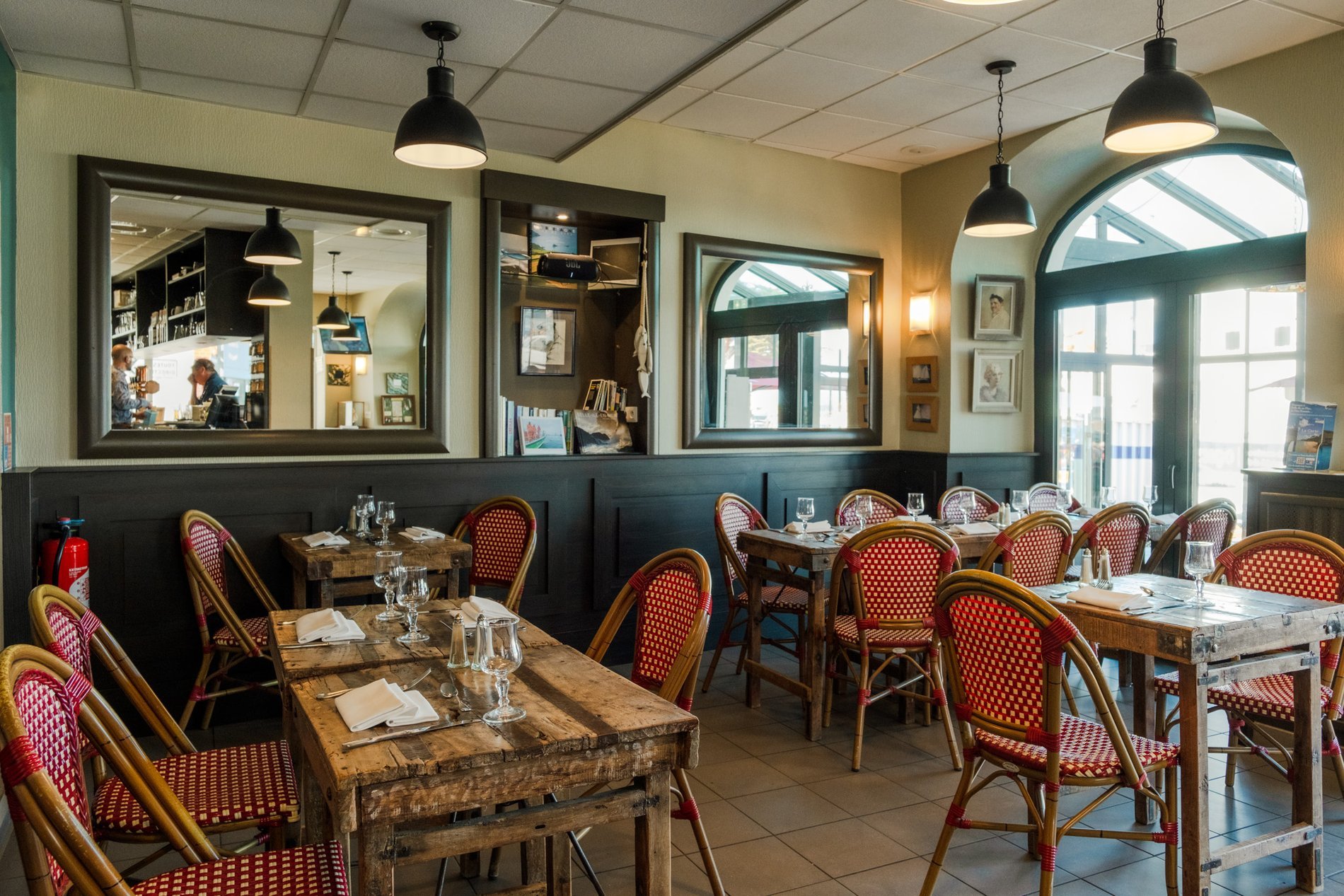 f0683df9-f1de-4cbd-80c2-a561c781761f