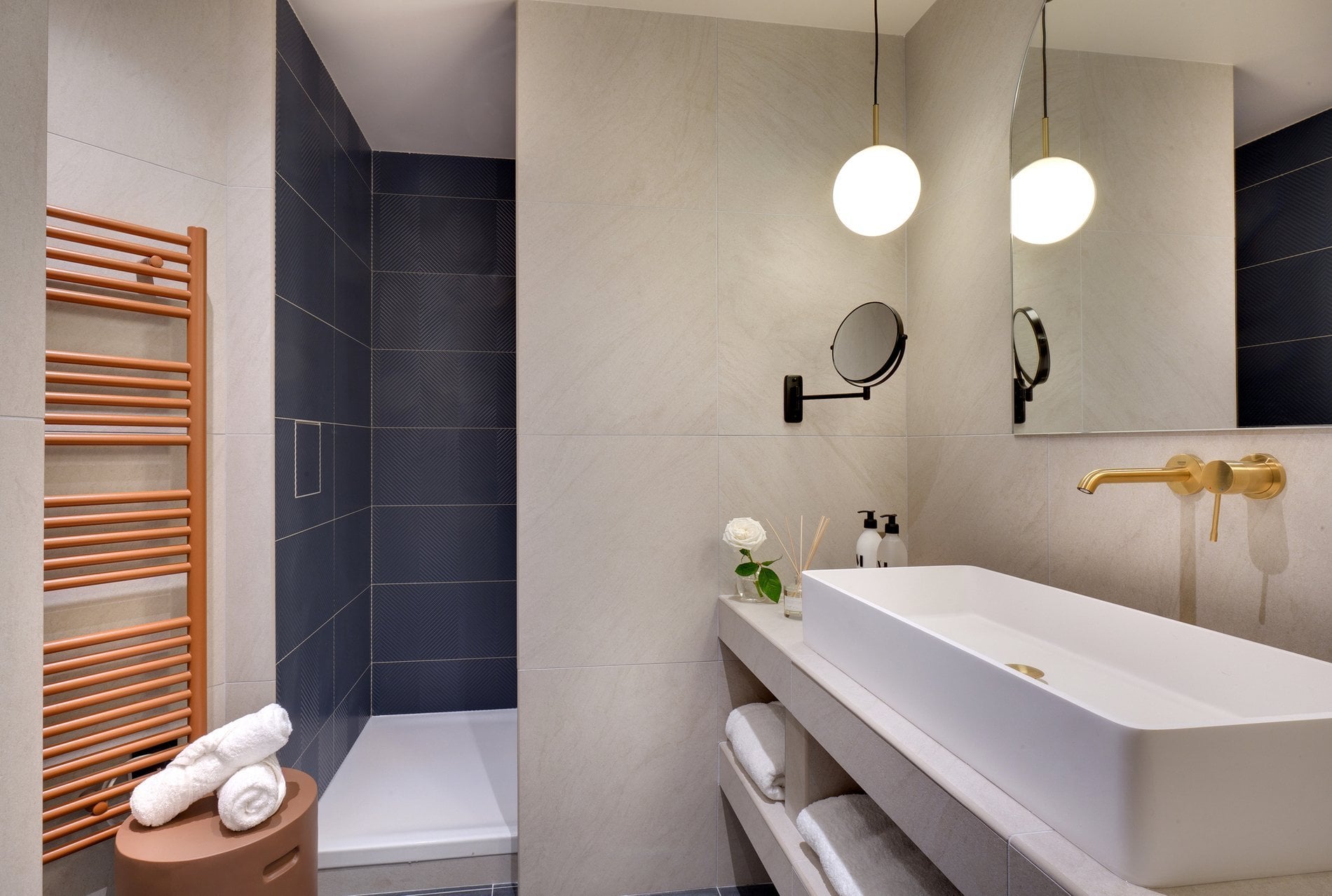 f1abbbb4-7015-41a8-979e-71a071e91dc1