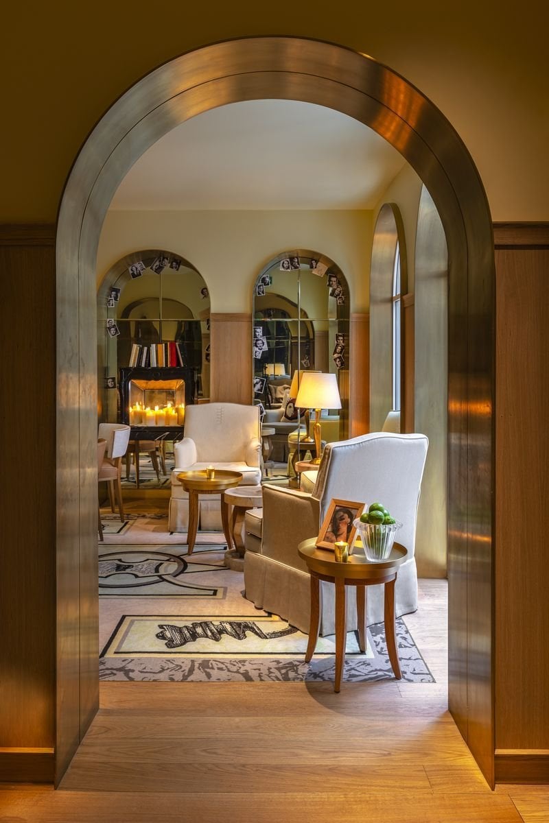 f1f8e6df-bdeb-4b12-a22e-34f60241329d