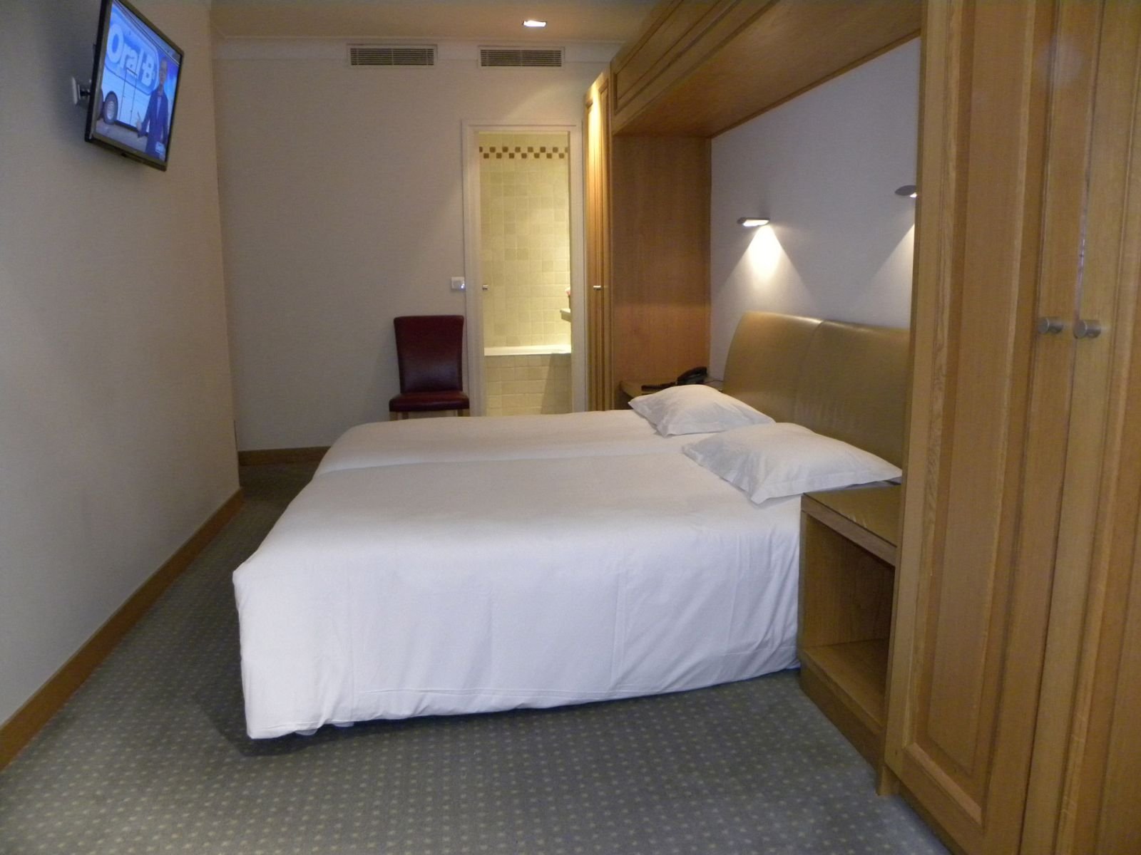 f244b3e1-f413-4ff0-b6d0-da4b53a22755