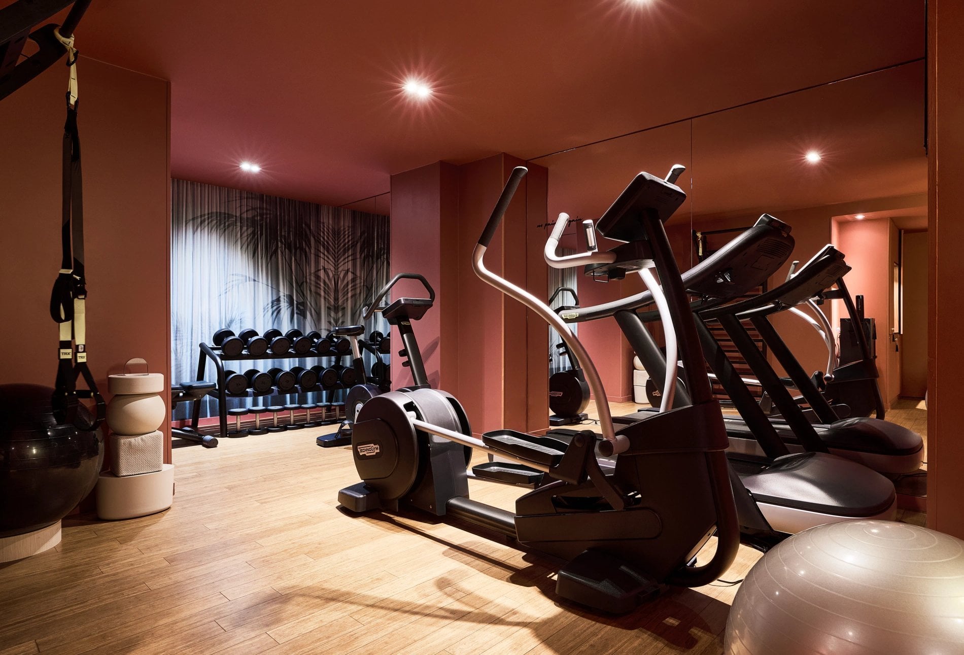 f2628483-f214-4758-aa36-c07a68d3893c