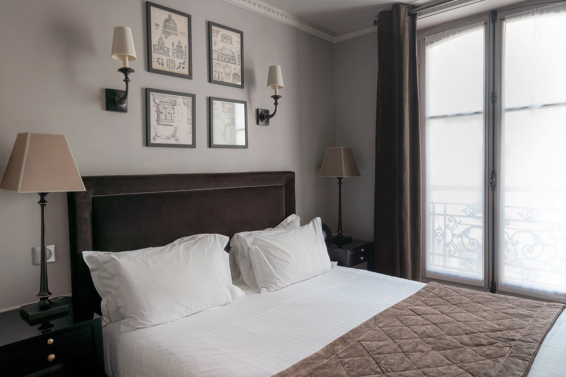 boutique hôtel paris 9 - superior room hotel saint louis pigalle