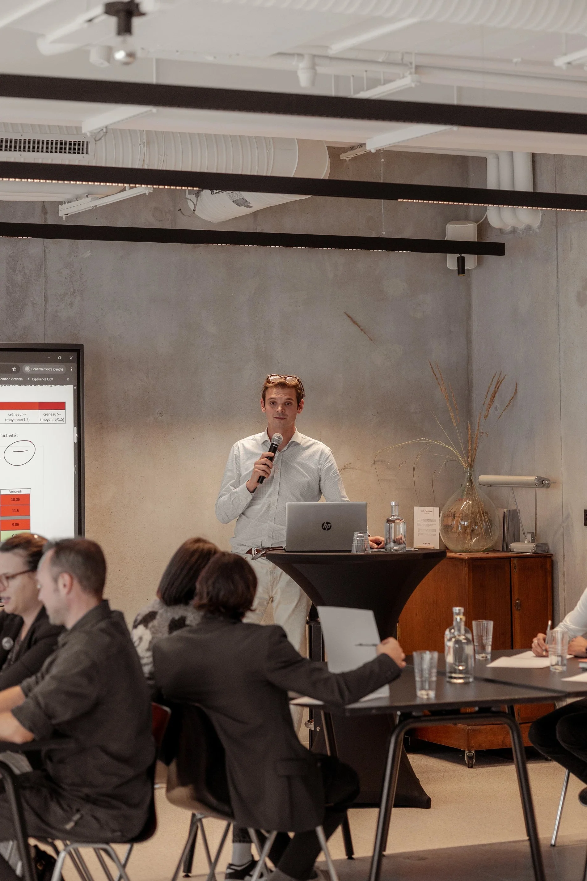 f288a068-467b-47d5-8eef-32c25e840cea