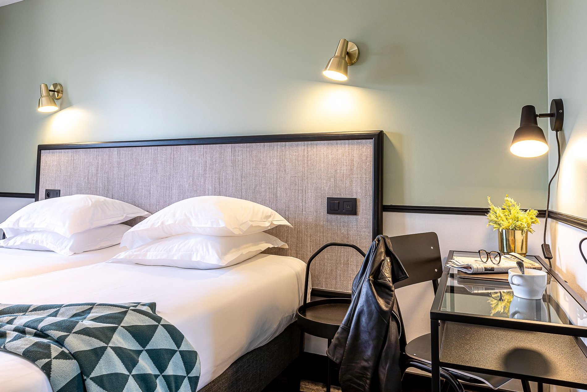 f29c8704-d878-4be6-ac81-39280cee989d