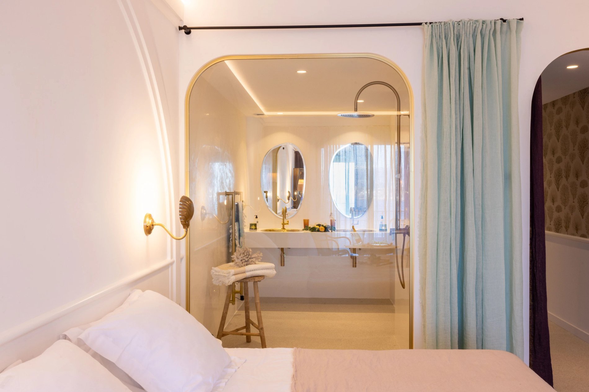 f3a61576-ff1f-4211-ab1b-3e32d5333cfd