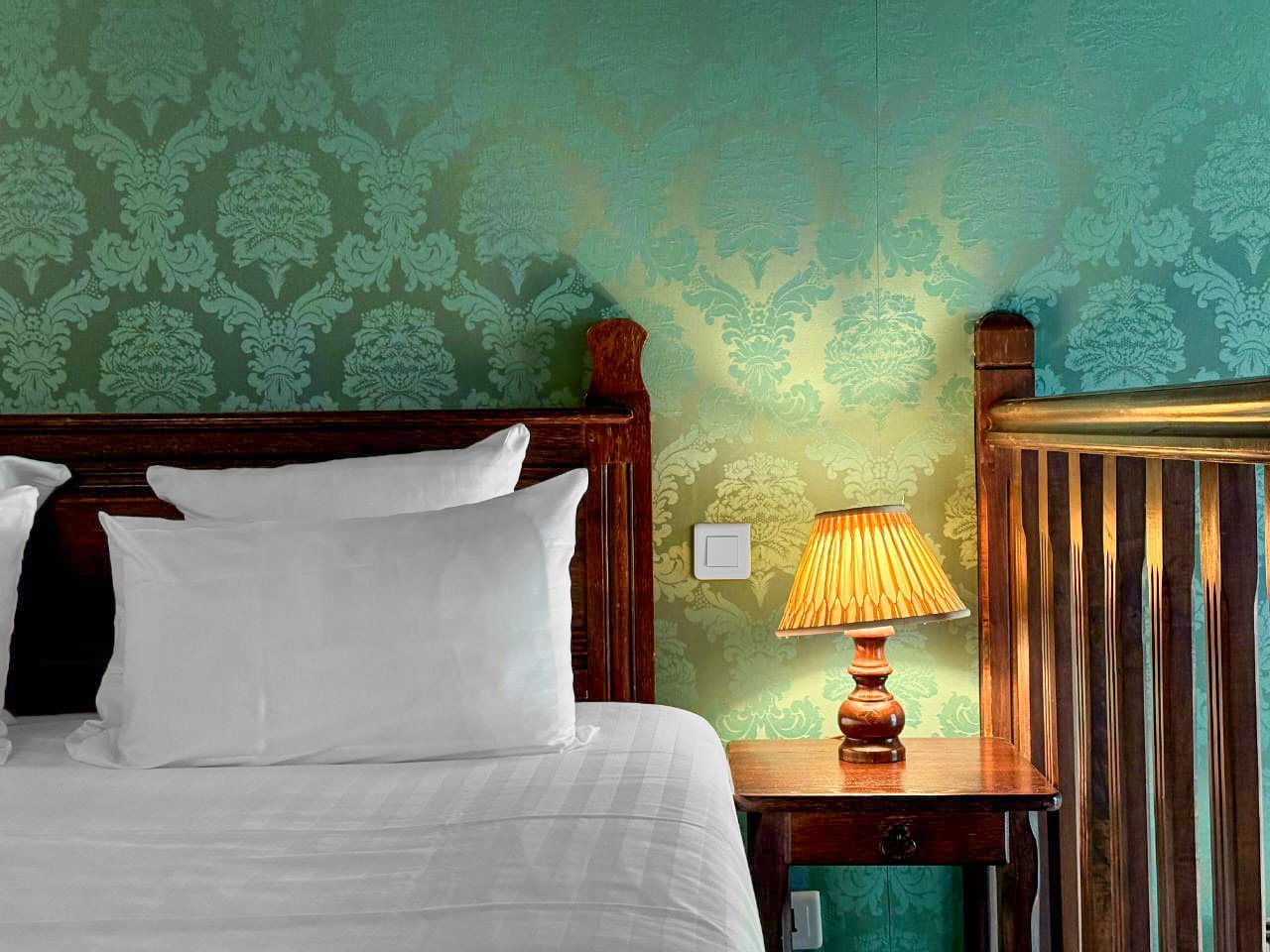 Chambre familiale 4 personnes Hotel de la Bretonnerie Paris Marais