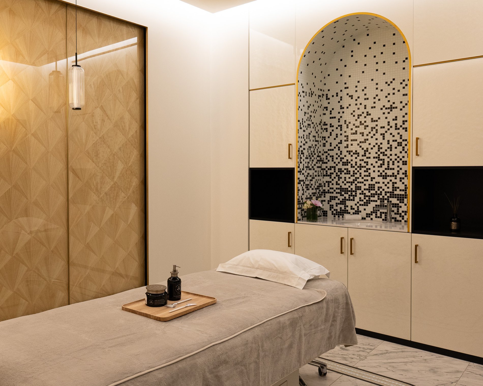 f4672c5b-680d-4987-af03-3df406fb329c