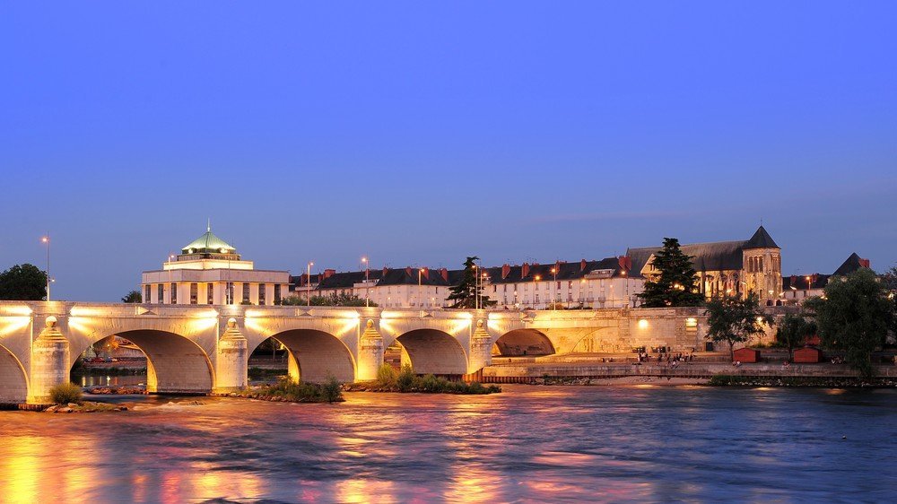 f48d2f36-9560-4d37-8af7-30a0b0fb503c