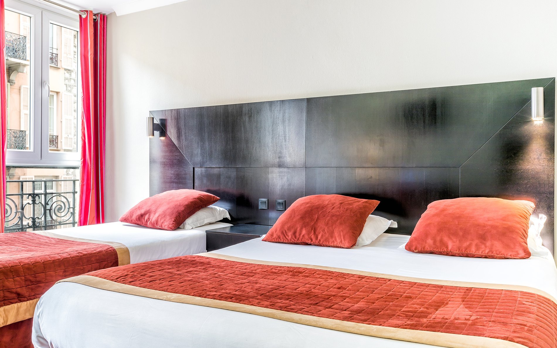 f4d0dfec-8122-4f0c-903b-4303168d2f9f