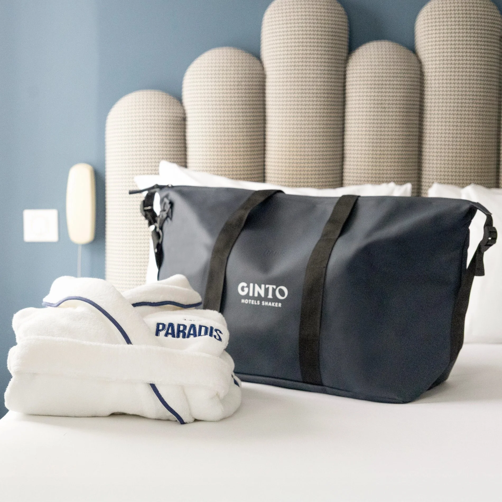 f4fe82b5-b9c5-40d5-b4dd-573a80339567