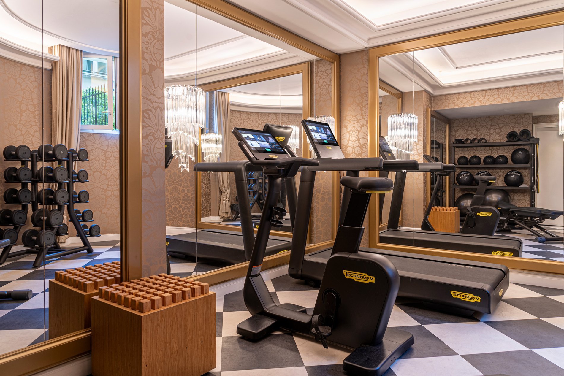 Fitness center at the Hotel Maison Astor, Paris