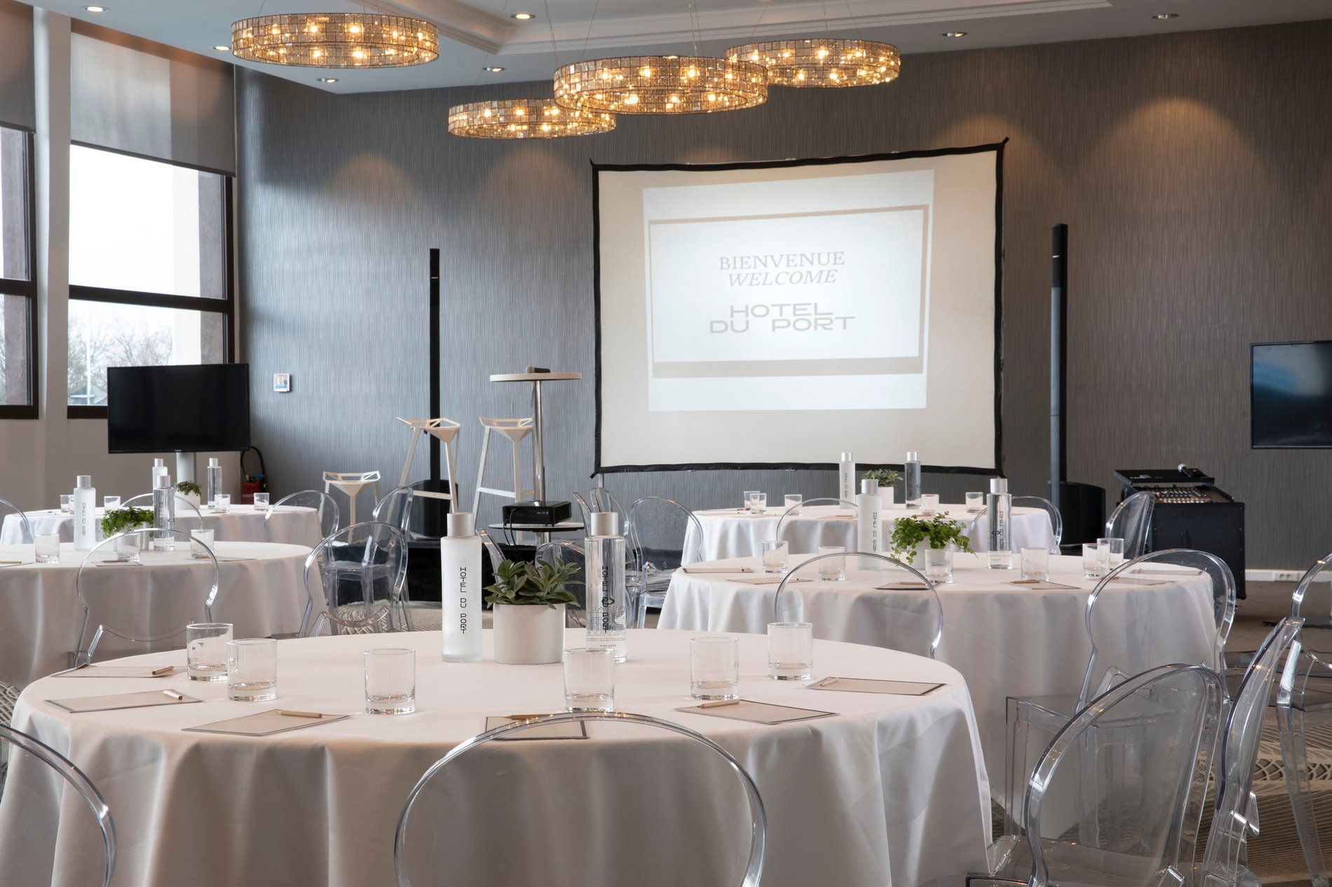 f695dd30-c191-4726-b470-fa255eb57502