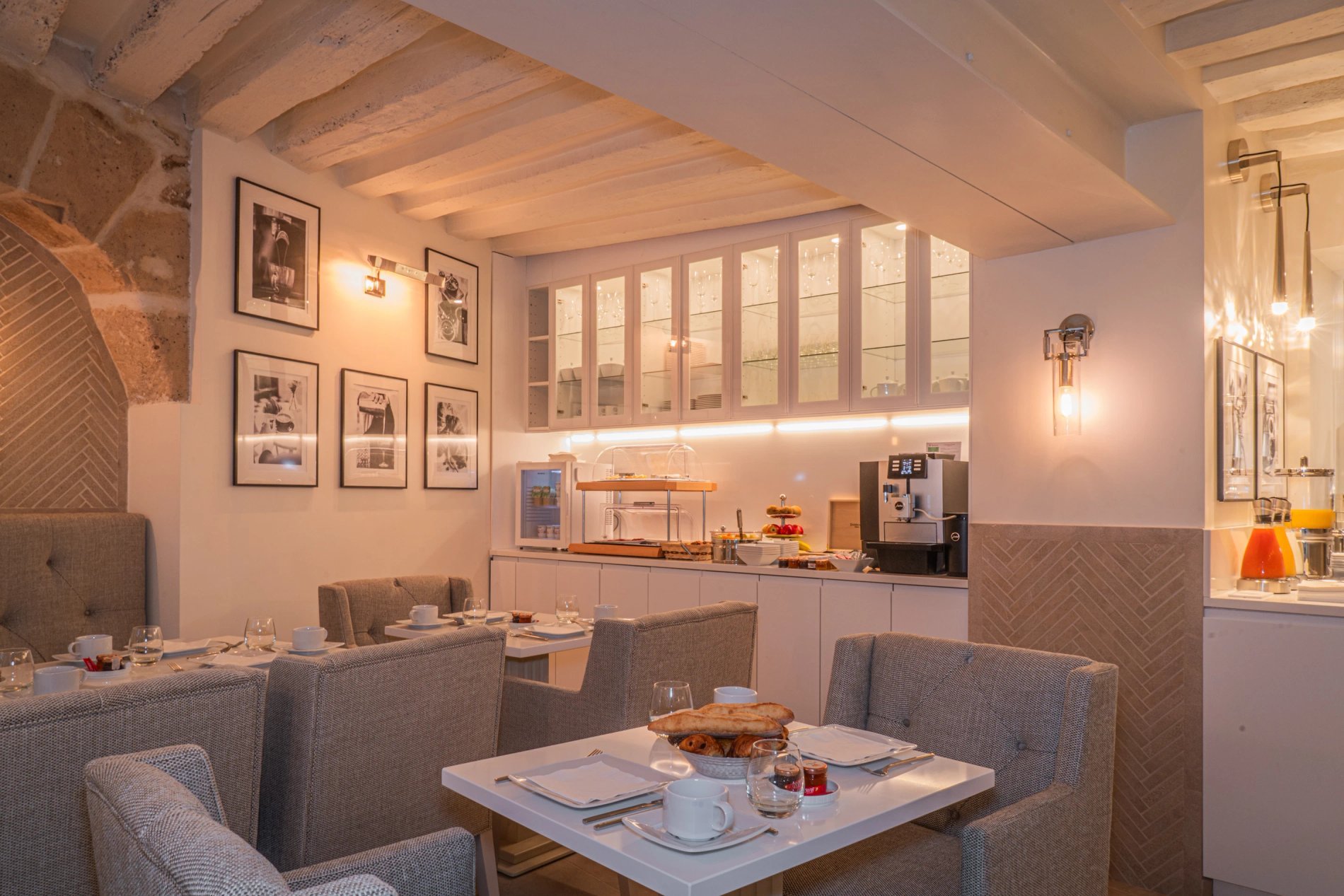 Petit-déjeuner Hôtel de Charme Paris 6 - Hôtel Résidence des Arts Paris