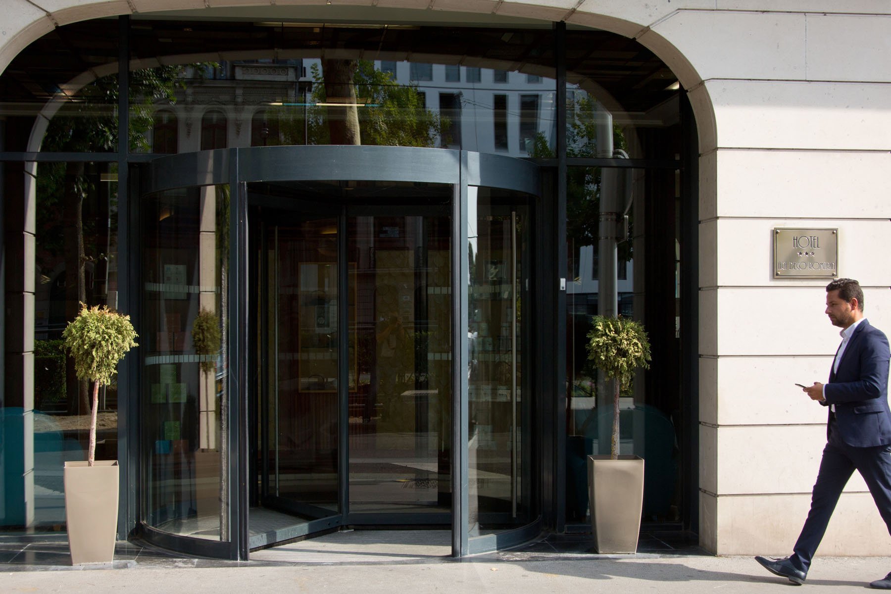 f6e008b4-2c55-434b-bb87-017e6cb99f11