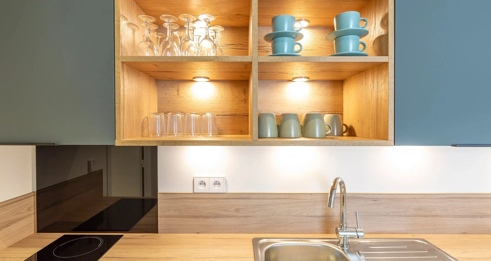 f6eb8cb3-4825-48b1-a64b-77319a3eca99