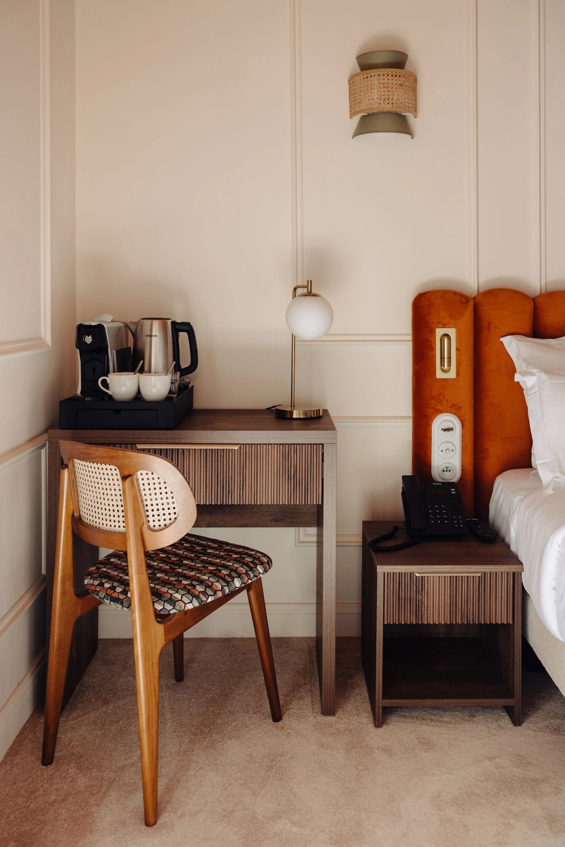 f729e489-565e-4ce4-8bb5-cdd0b8a920a1