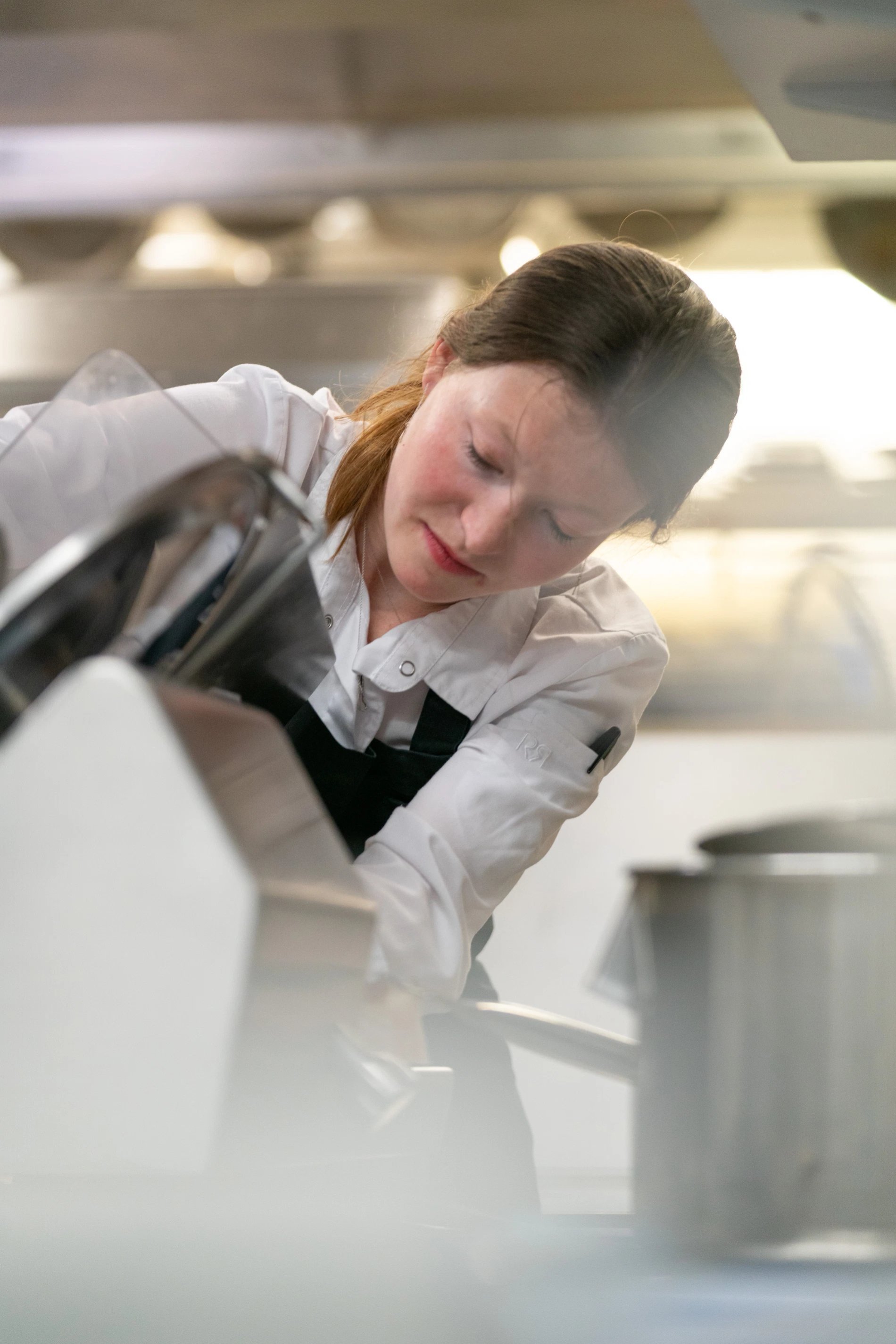 Cheffe de cuisine de l'hôtel Le Dahu à Morzine, restaurant, cuisine faite maison