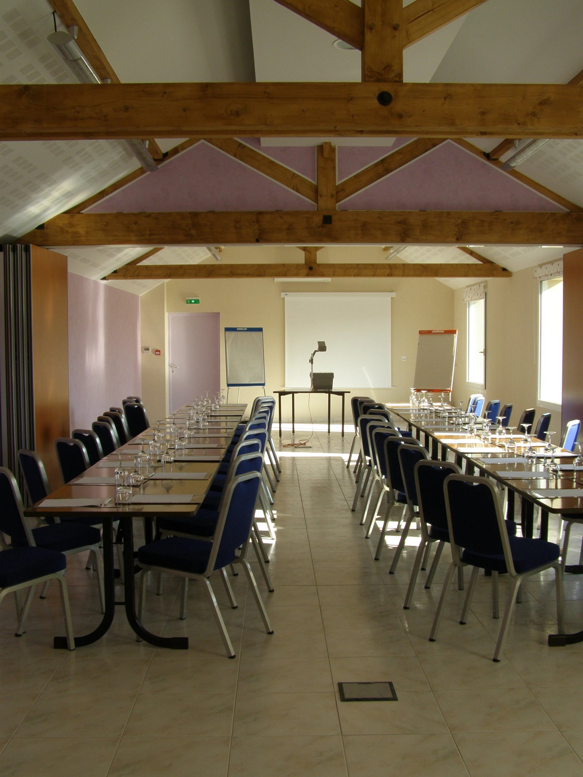 f7428844-e2eb-4bbe-b37d-114a8db2fe53