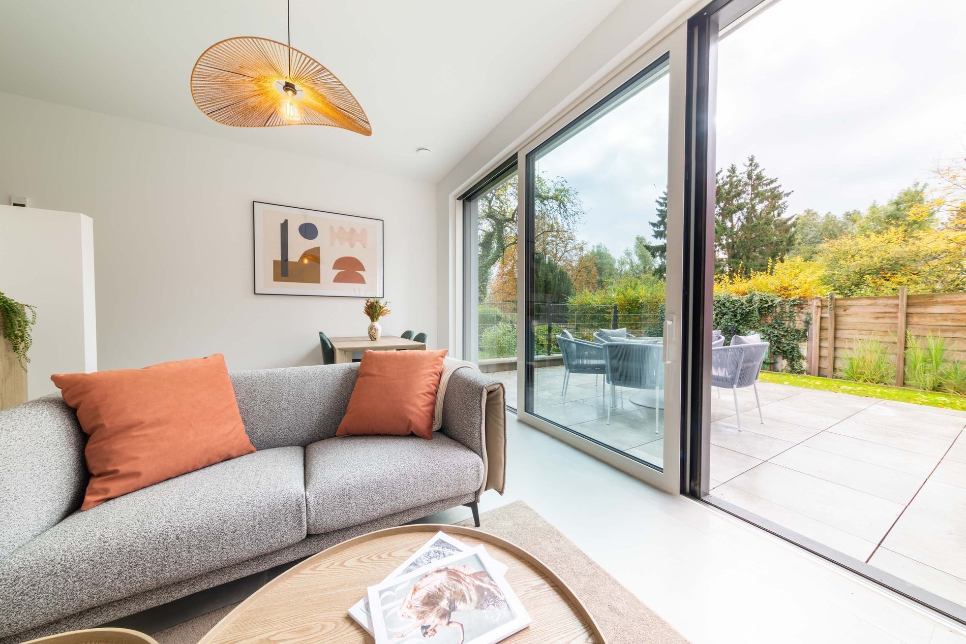 f8a70319-b60b-4a51-ab24-35c17aa9f8ca