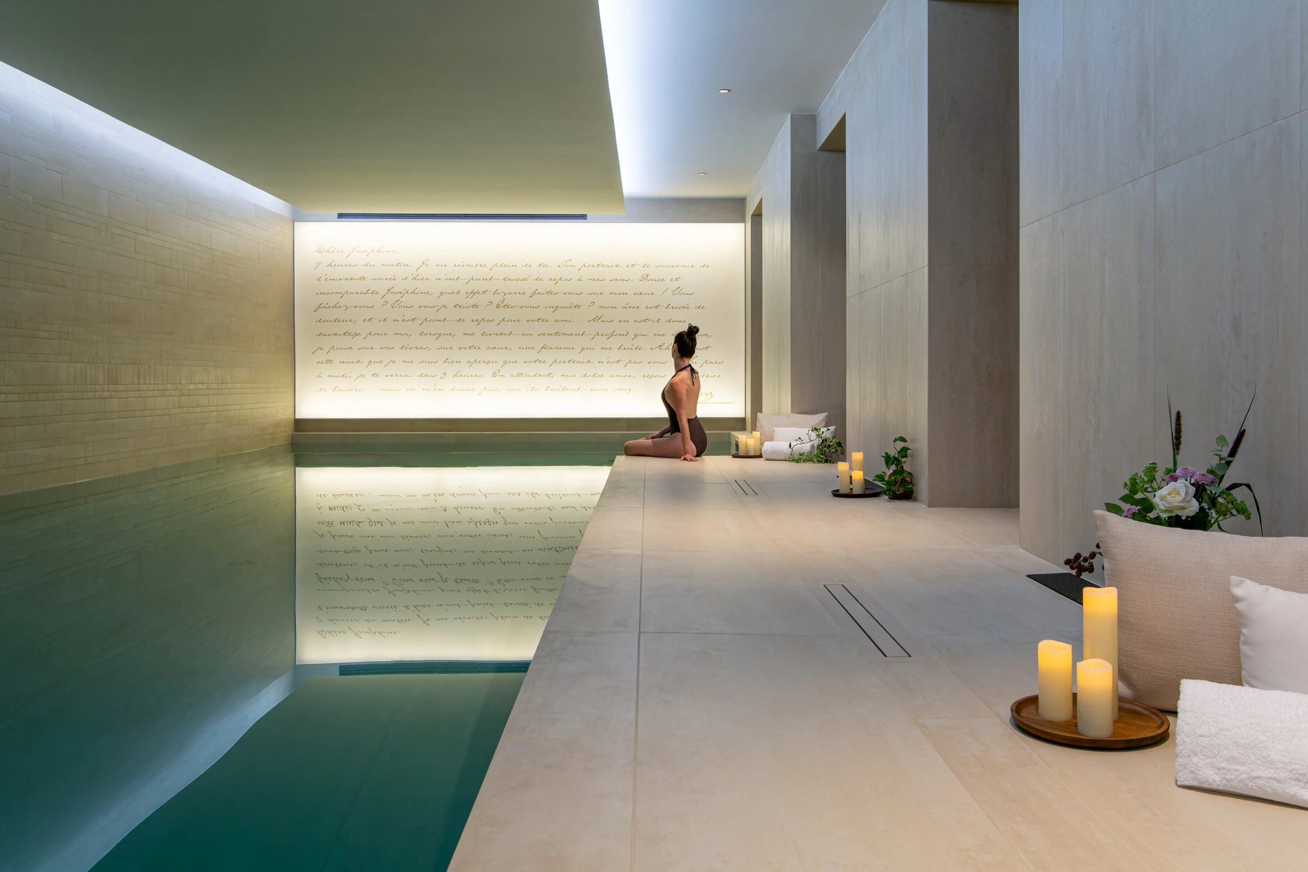 Hôtel & Spa Napoléon | Spa Pool Cinq Mondes