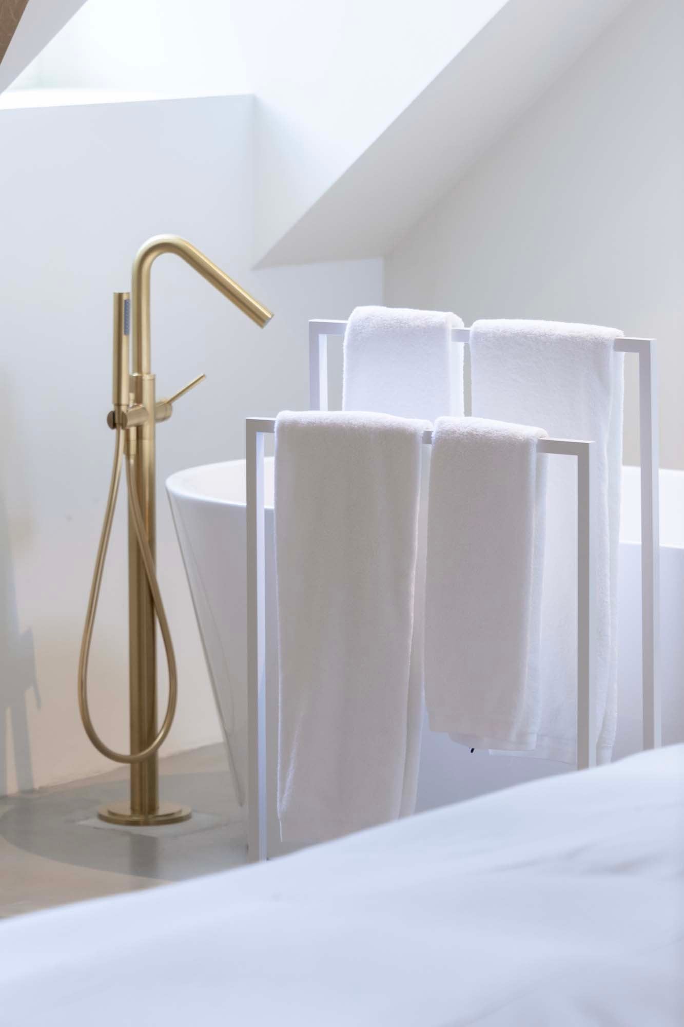 f8da1df0-ab74-49d0-8b32-01f6709421d7