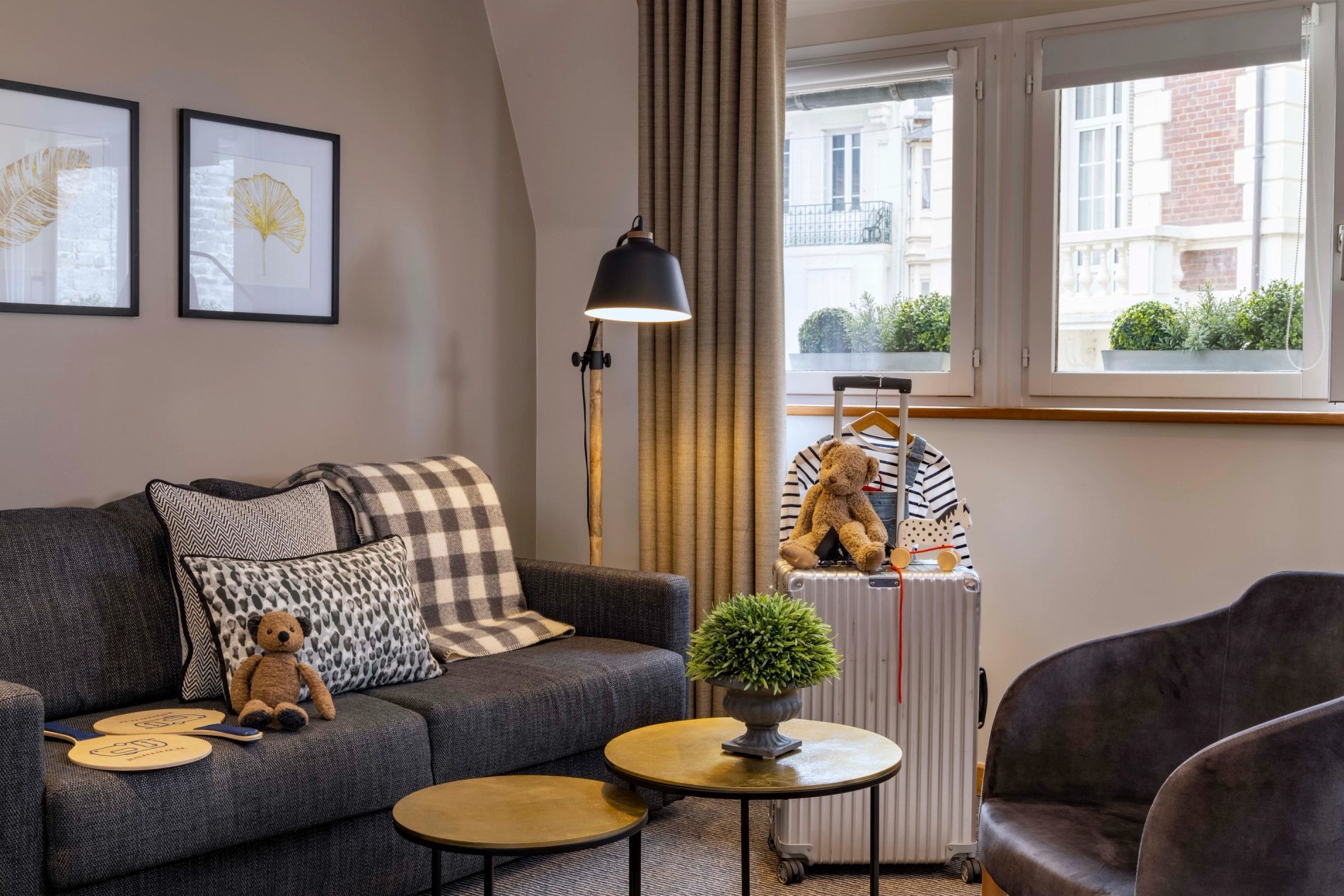 f954712a-95f7-4e98-a971-04f5368c6e56