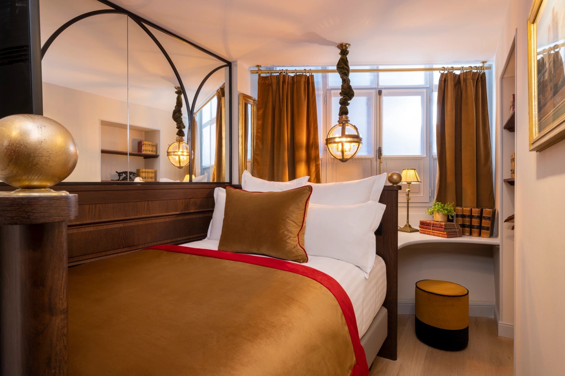 Maison Cardinal Furstemberg Airbnb Rent Appartment Bedroom