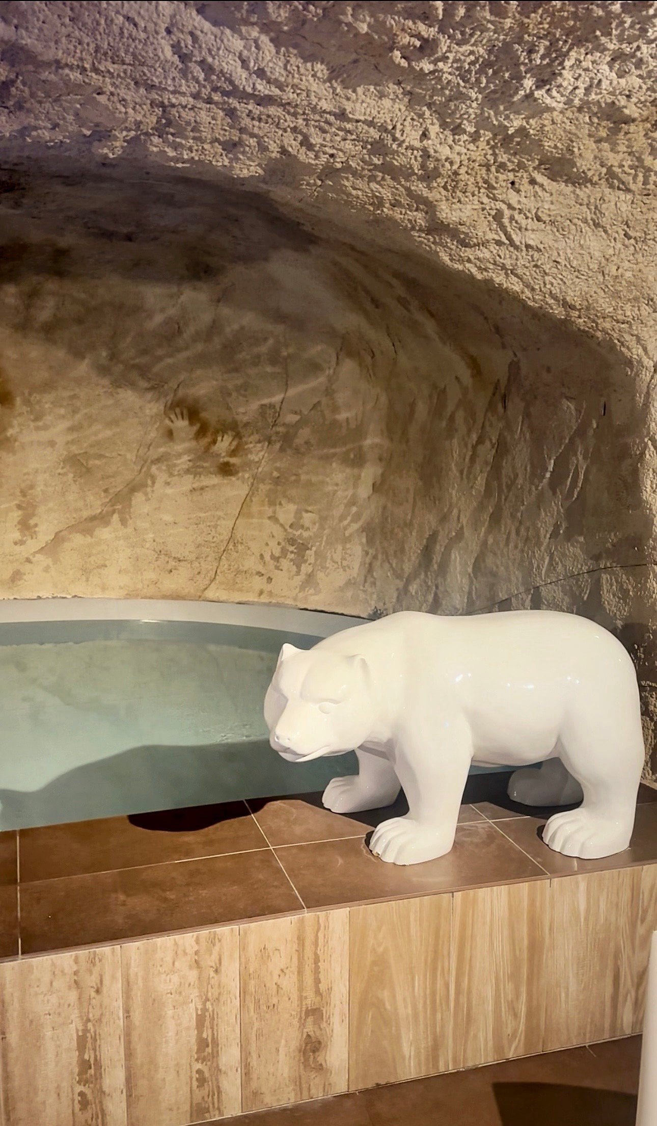 fa77dd30-9931-41d7-a0f1-2e9aea5b0237