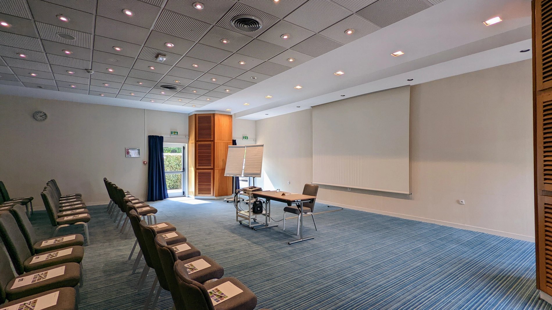 fba23e5e-a65b-4304-9d8b-bd338161cb8c