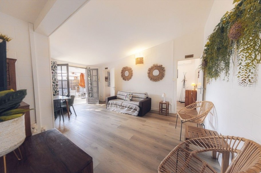 fbf76f18-688e-4753-a7d2-5bac05e6b937