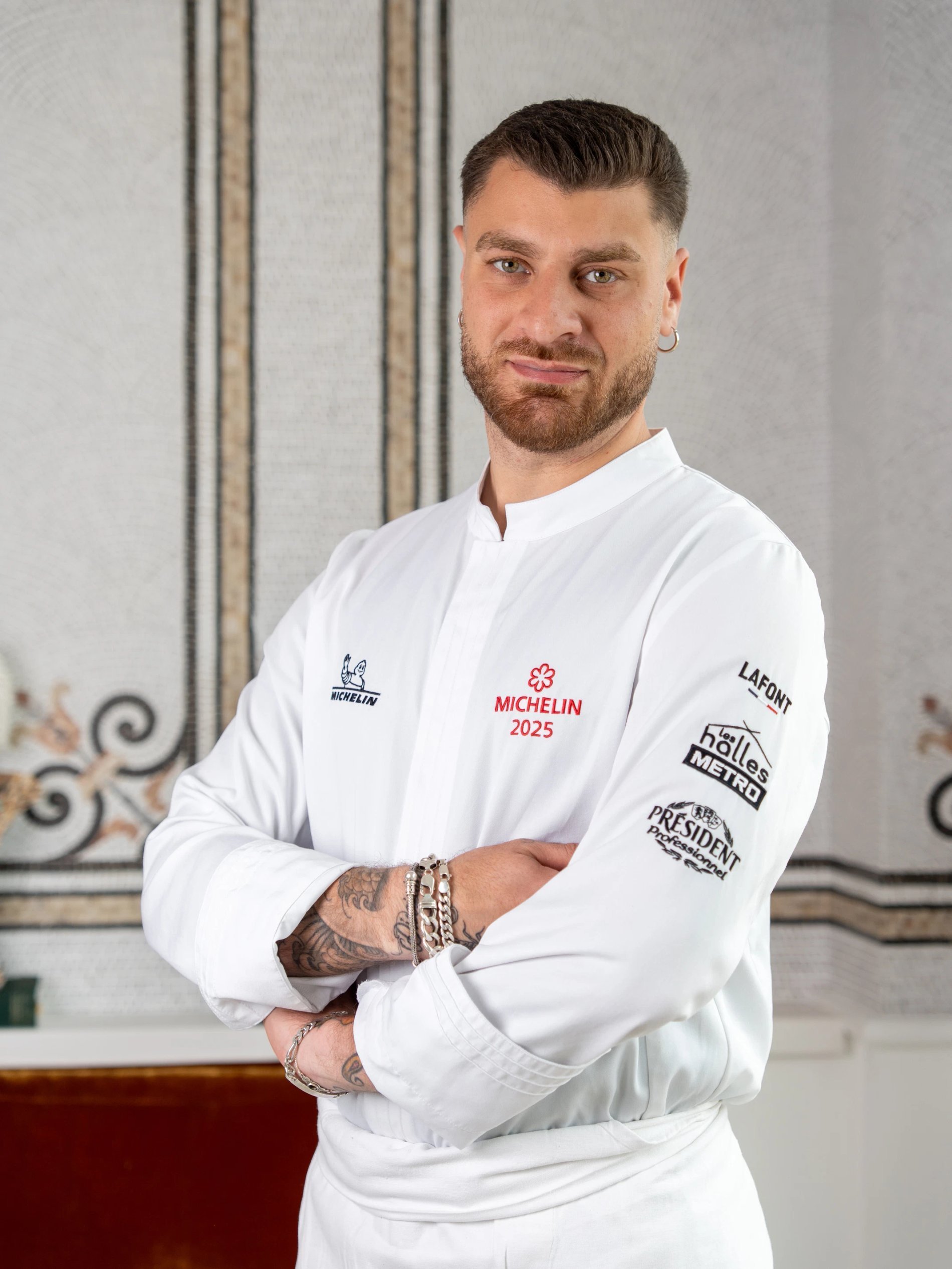 fe0b290b-37fd-457b-9417-32d2849b67a5