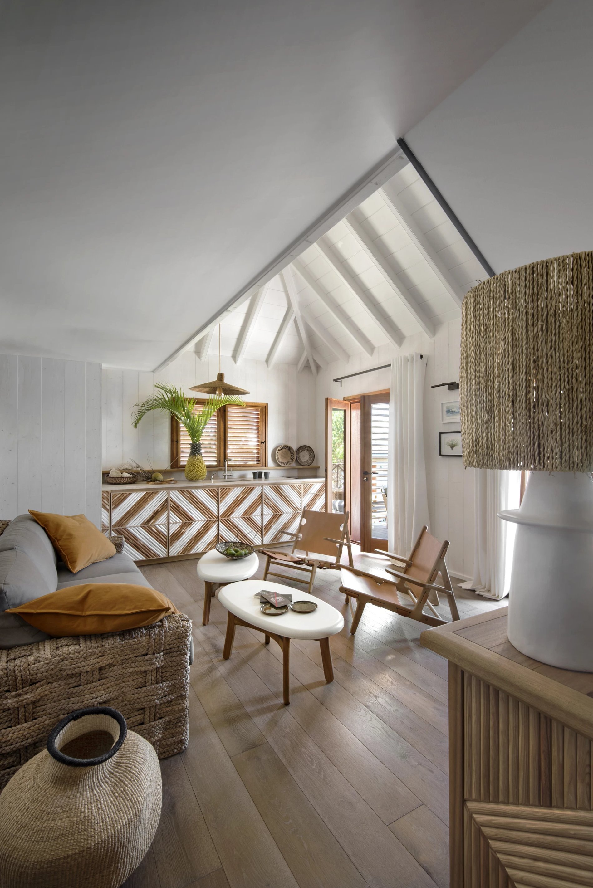 fe2fa375-ab81-41f8-80cc-5d3e61f3bafc