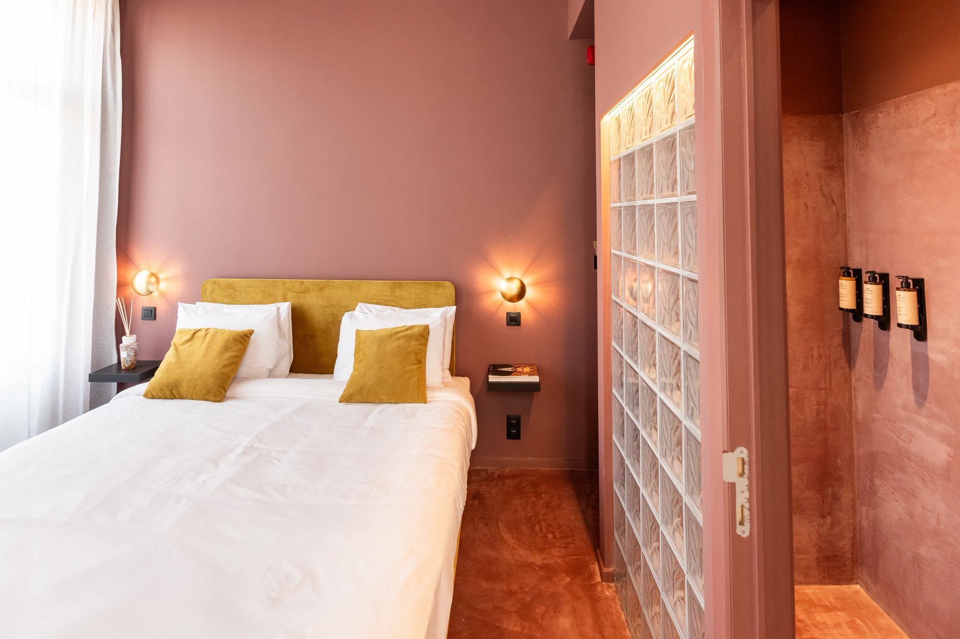 fe3d3a50-b77f-4486-8792-1c24e82b185c