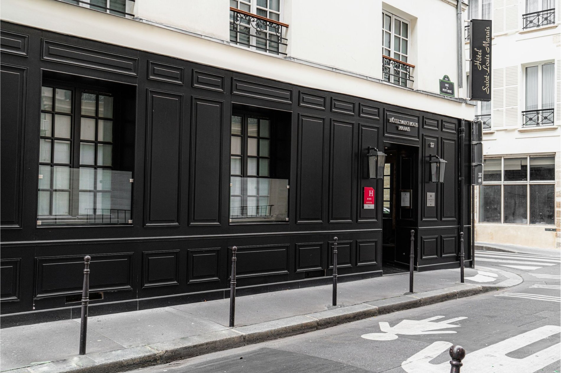 Facade - Hotel Saint-Louis Marais - Hotel Paris 4th
