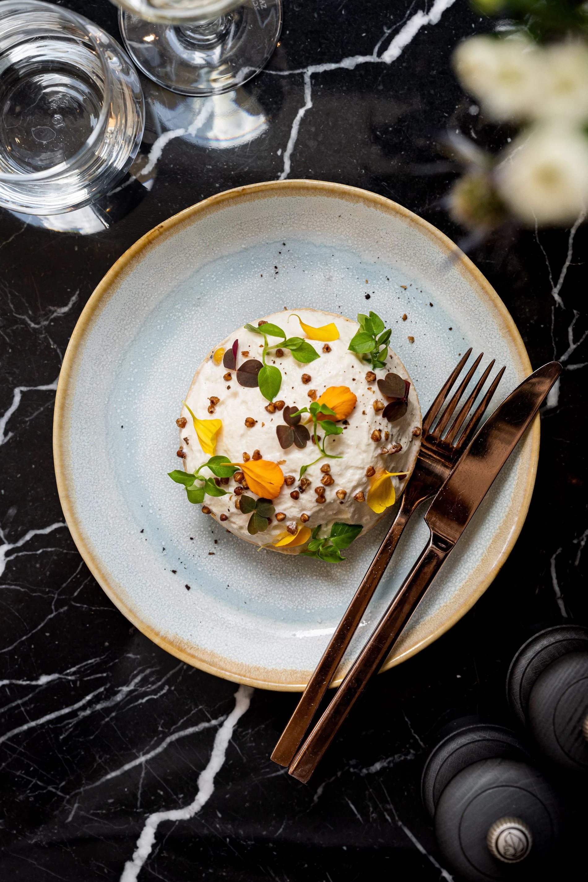 Best Western Premier Ducs de Bourgogne conciergerie