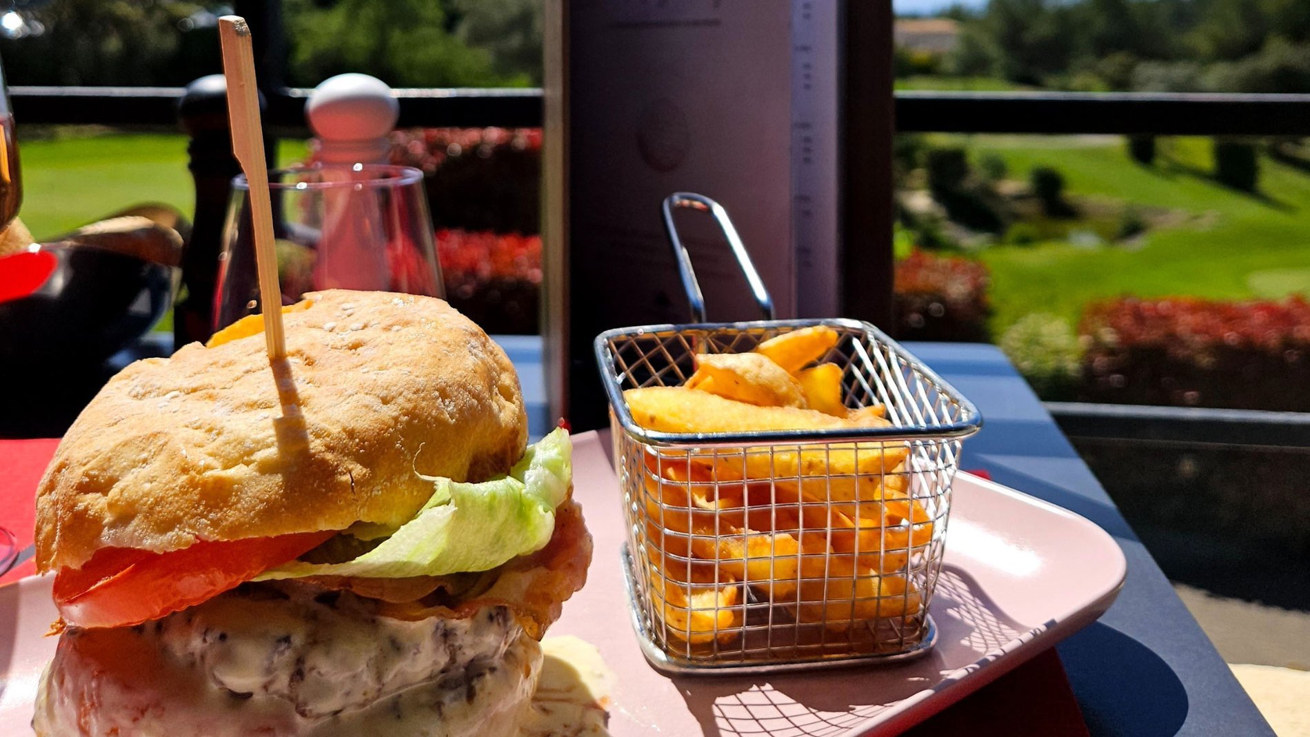 ff9a1618-b292-4a93-bb64-3d20d293db8d