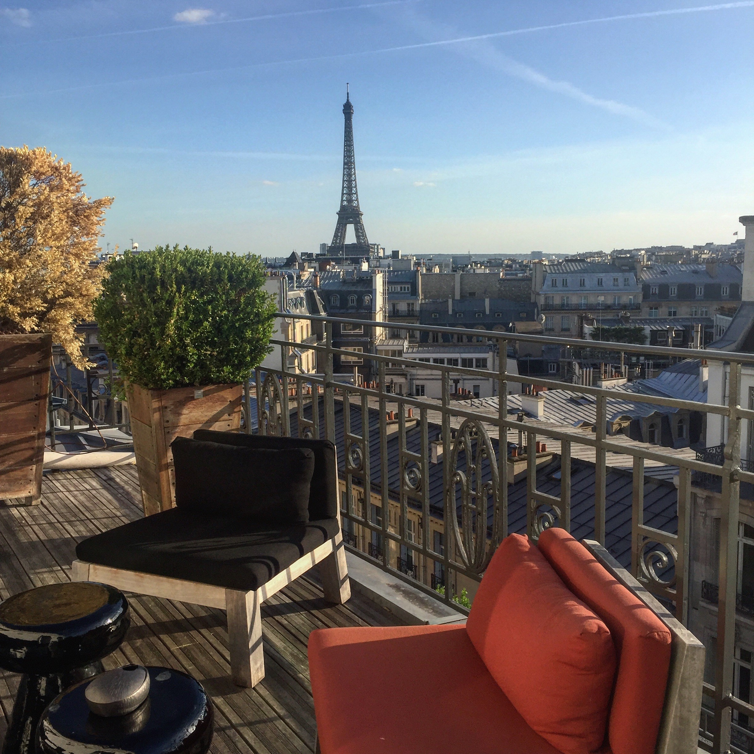 Marignan Champs-Elysées | Rooms | Room with Eiffel Tower view