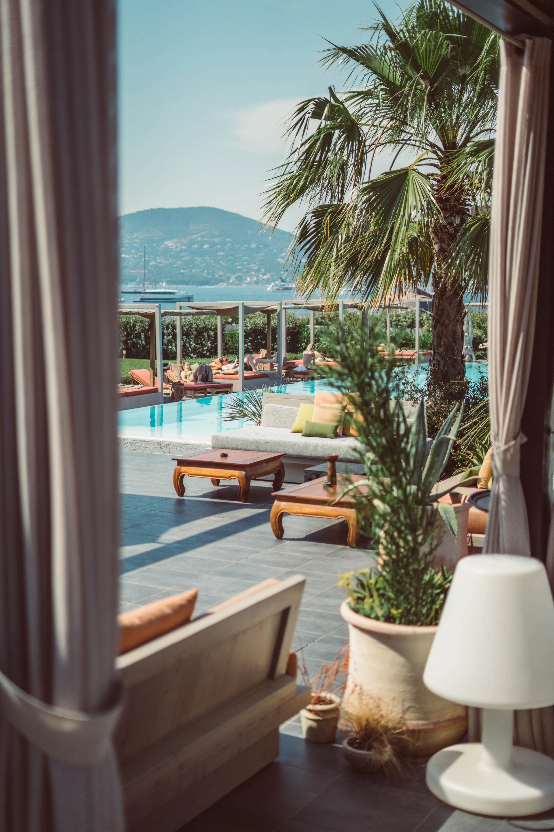 XL Pool - Kube Hotel Saint-Tropez - French Riviera