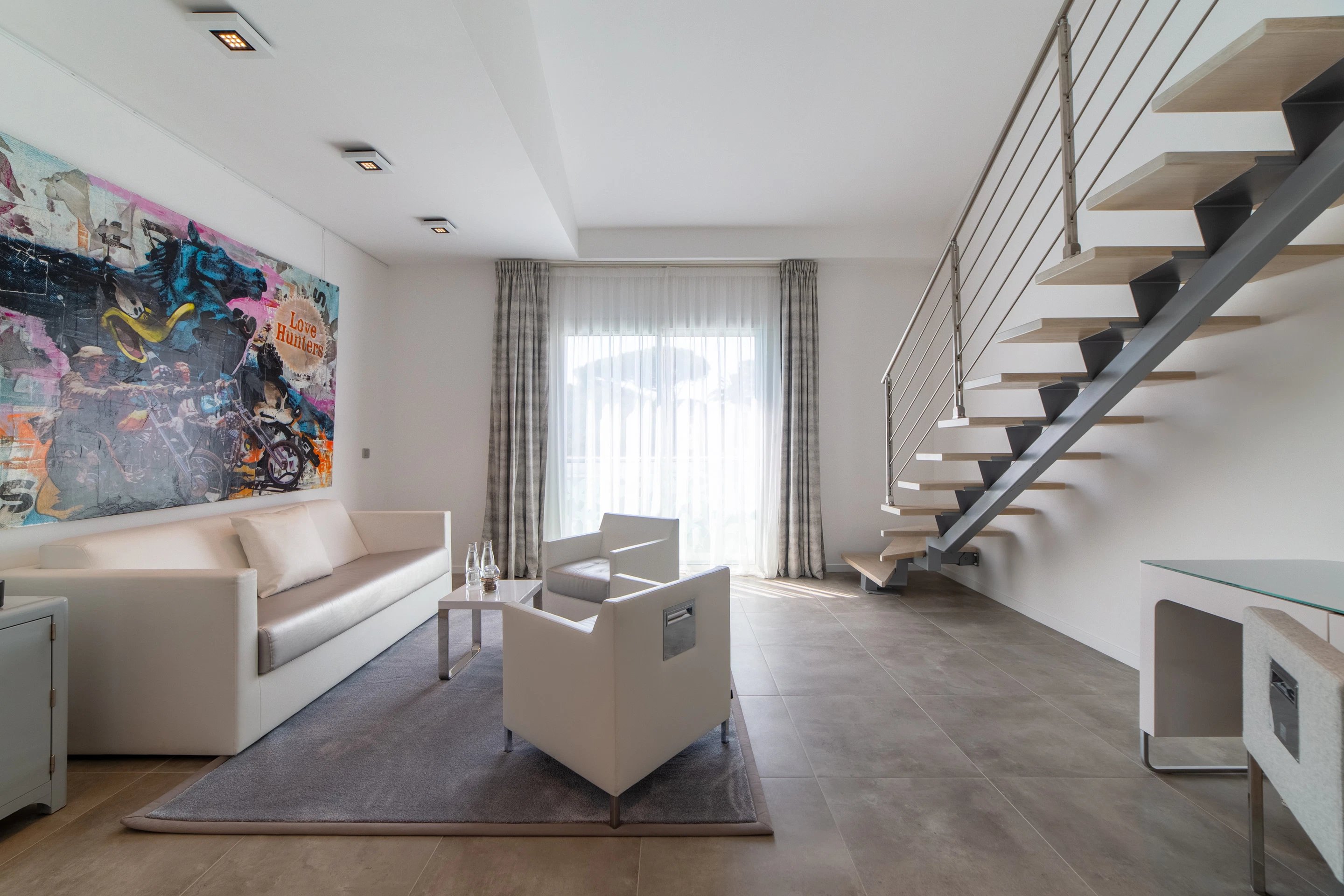 Kube Saint-Tropez - Junior Suite WHITE - Living Room