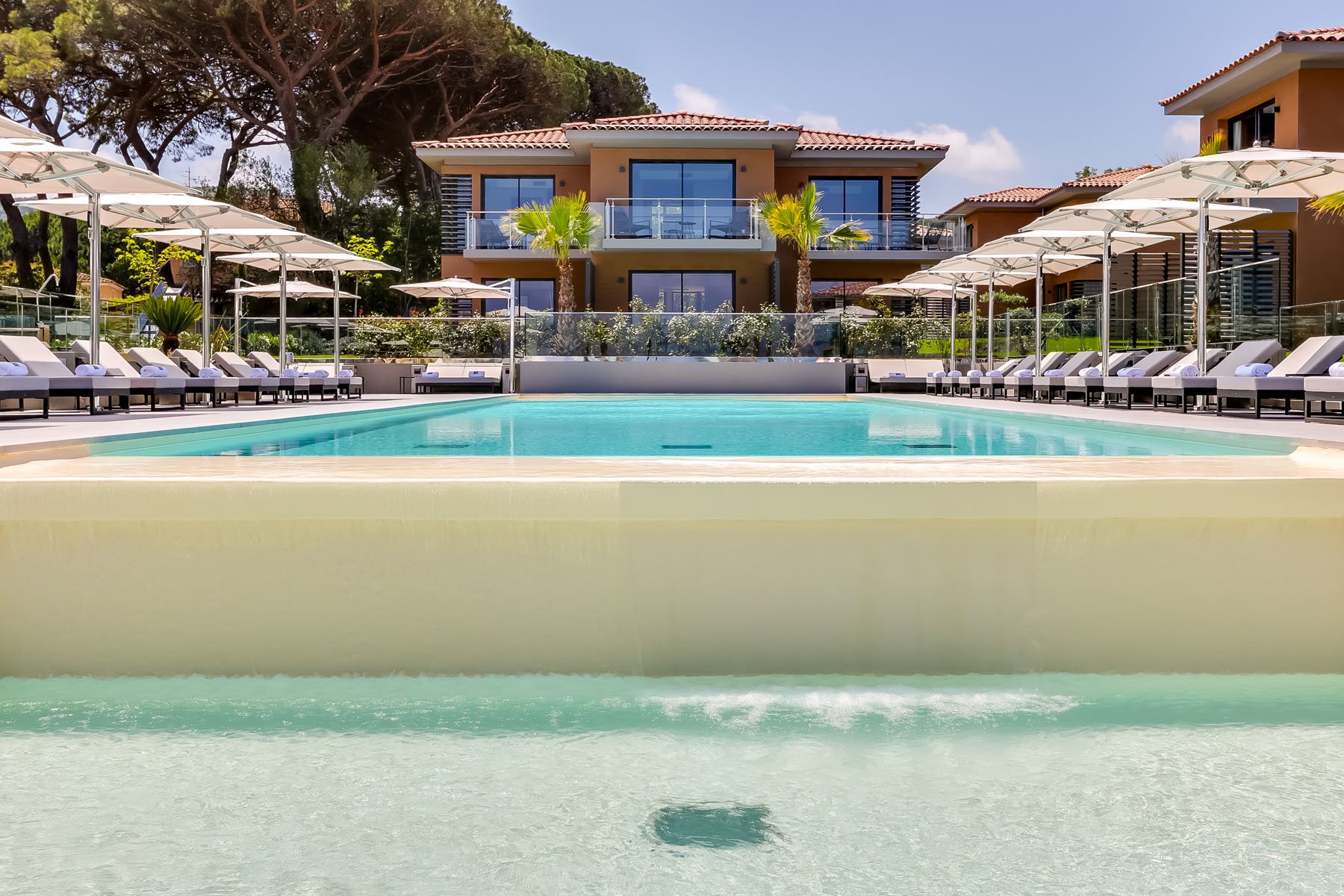 Kube Hotel Saint-Tropez - L Pool