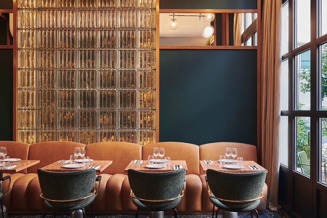 Boutique hôtel design Paris France Le Ballu 4 étoiles restaurant chic chef Michaël Riss