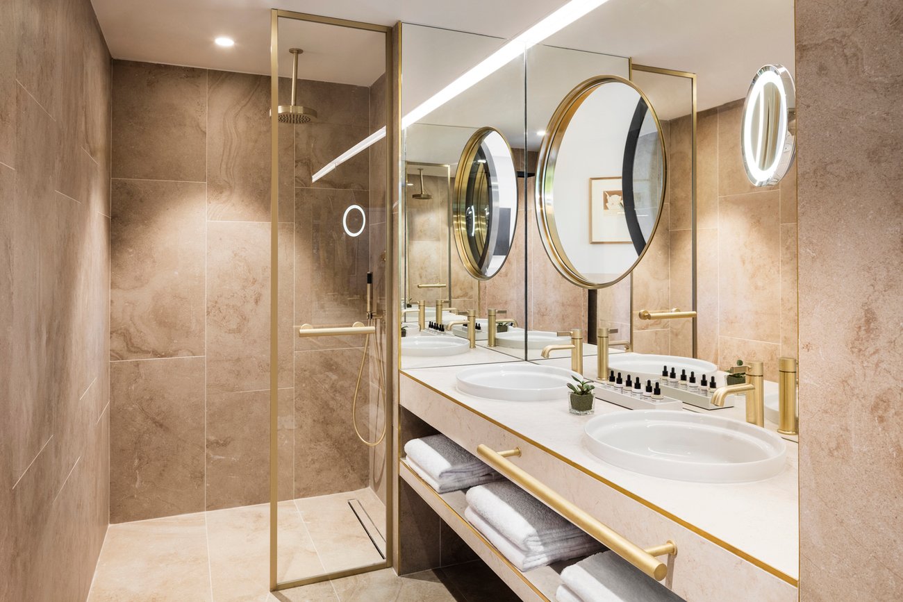 Hôtel de luxe centre-ville Nîmes hôtel proche Arènes Tour Magne Maison Albar Hotels L'Imperator