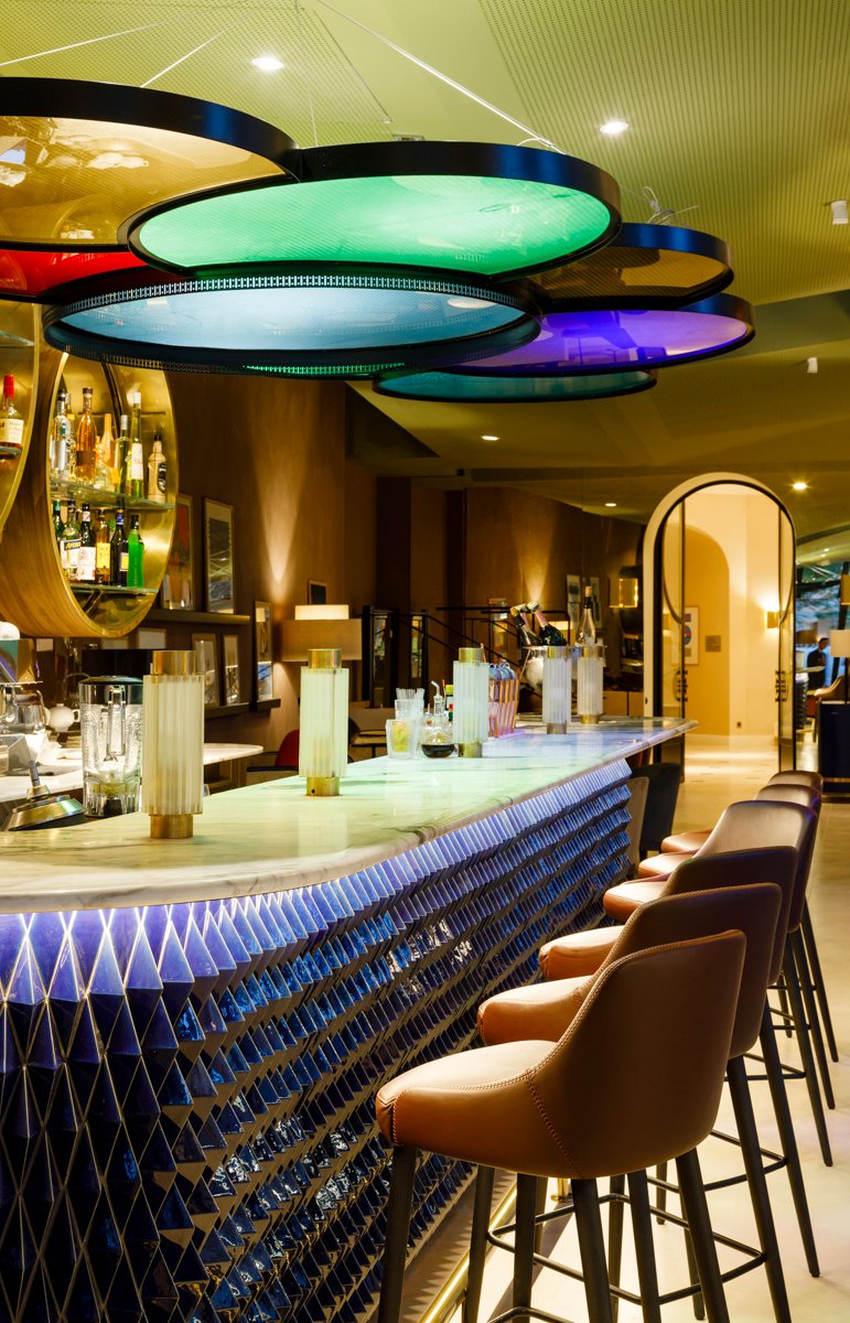 Boutique hôtel design Nîmes Maison Albar L'Imperator 5* Bar Hemingway