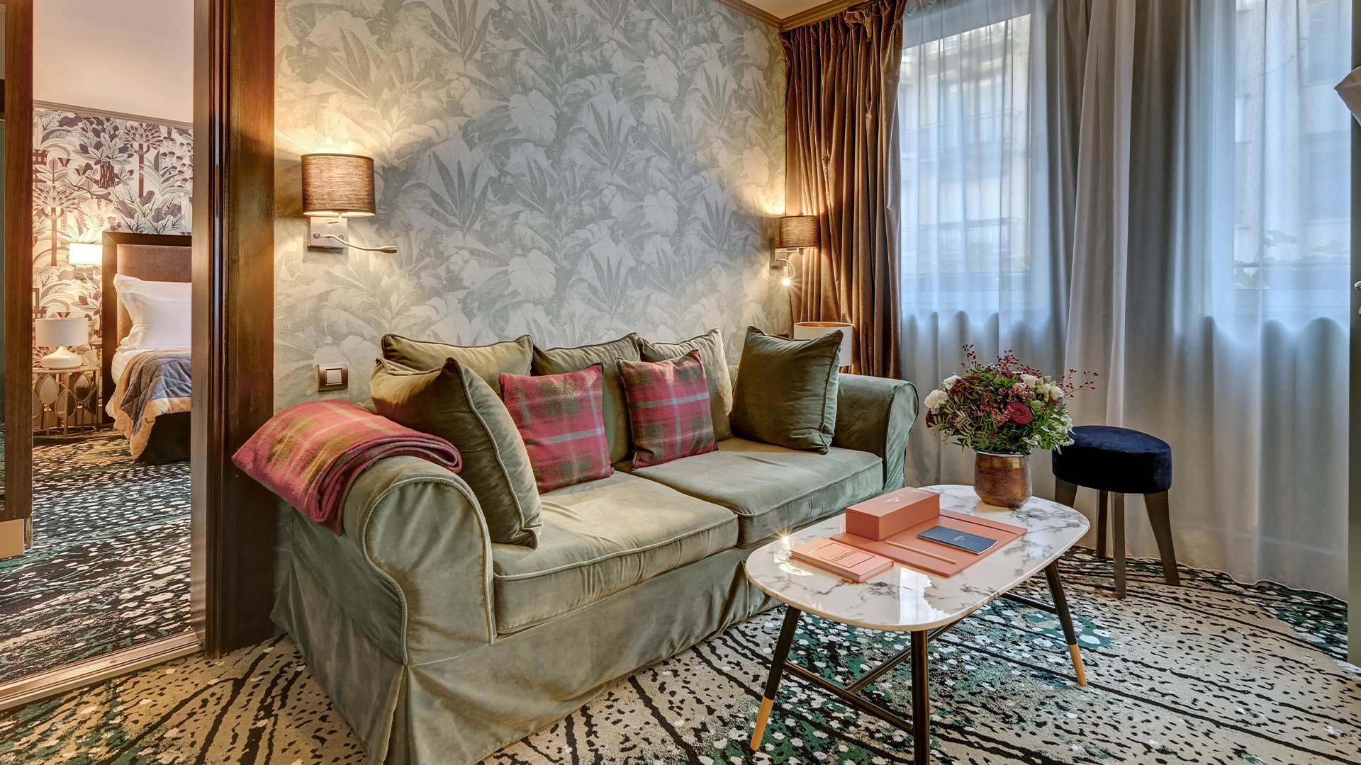 The One Alma Paris - Paris, Ile-de-France - Salon/Chambre