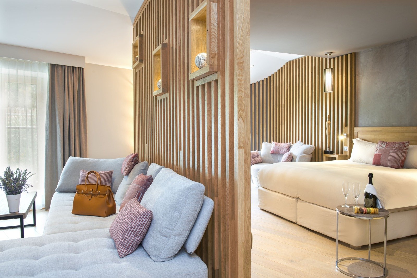 Boutique-hôtel 5* en Provence - Château de Massillan - Chef Mickael Furnion - restaurant étoilé Le M- chambre