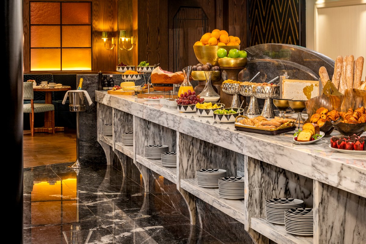 Boutique hôtel design Porto Maison Albar Le Monumental Palace 5 étoiles petit-déjeuner brunch