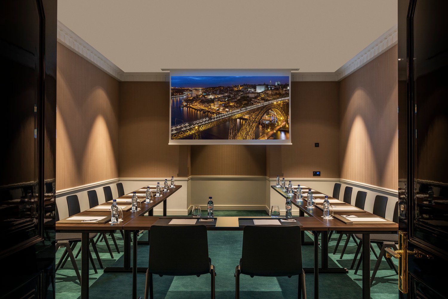 Boutique hôtel design Porto Maison Albar Le Monumental Palace 5 étoiles salle de réunion MICE événements séminaire